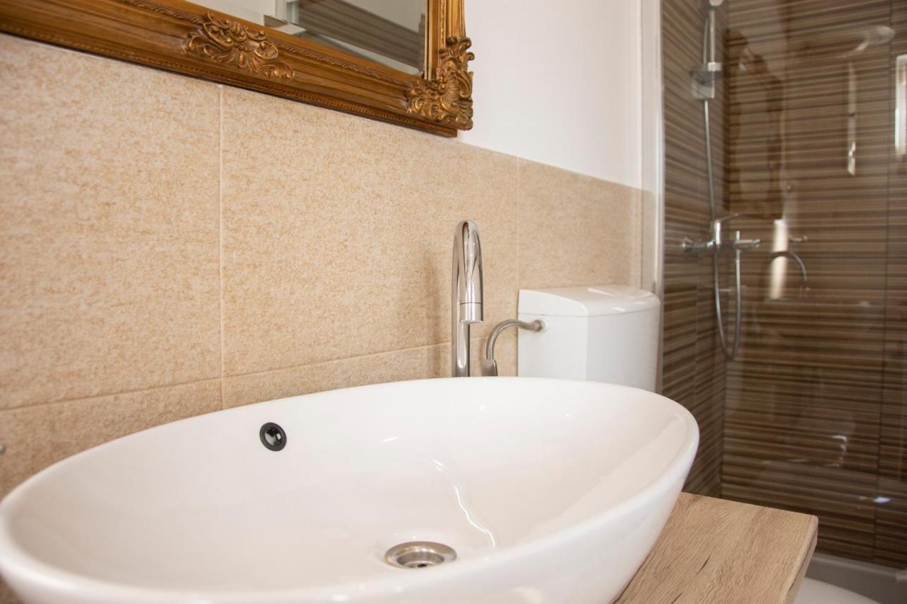 Holiday House By The Sea Vigo Zadar Ngoại thất bức ảnh